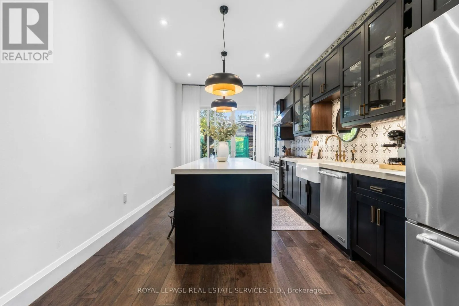37 FULLER AVENUE