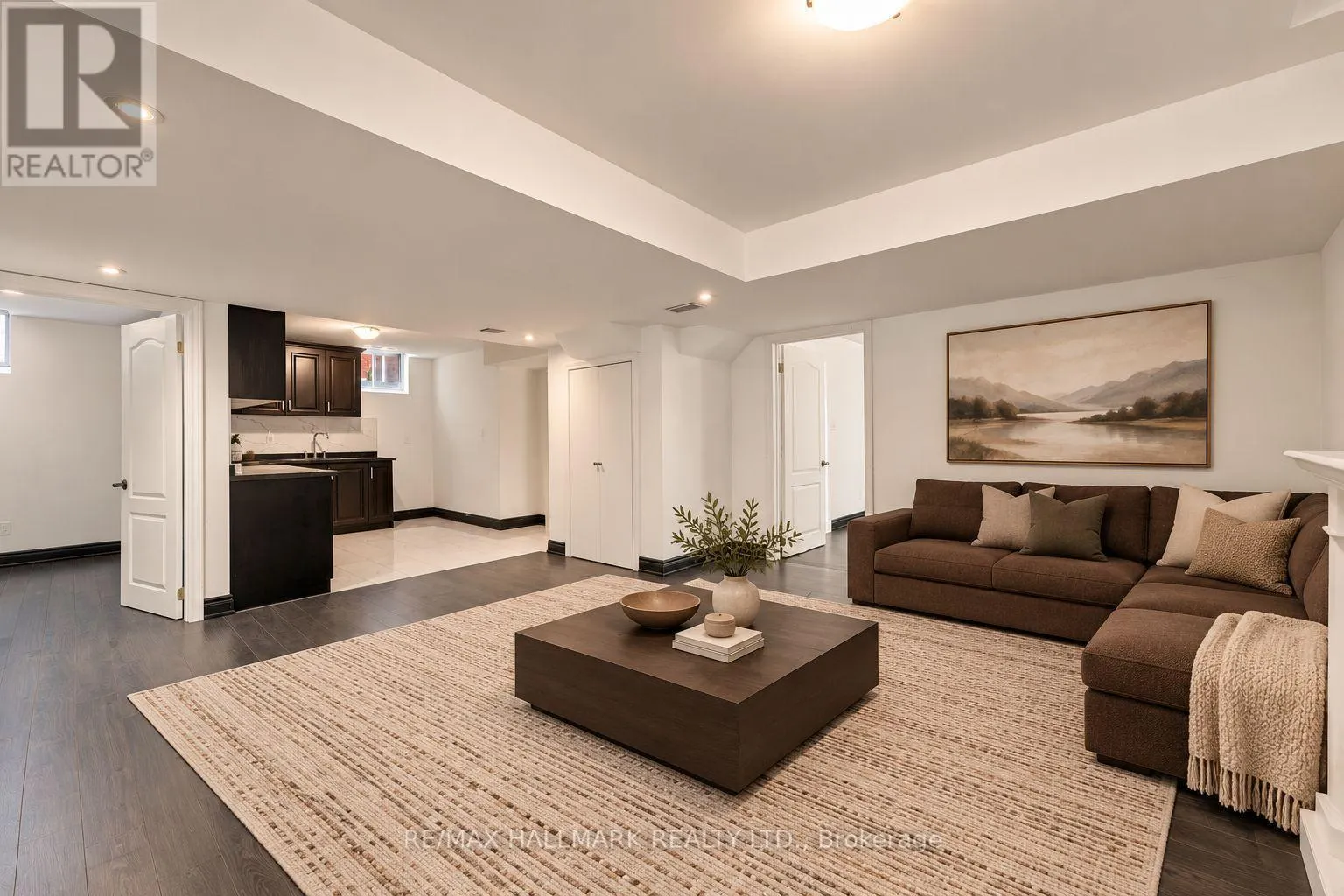 19 DURANGO DRIVE