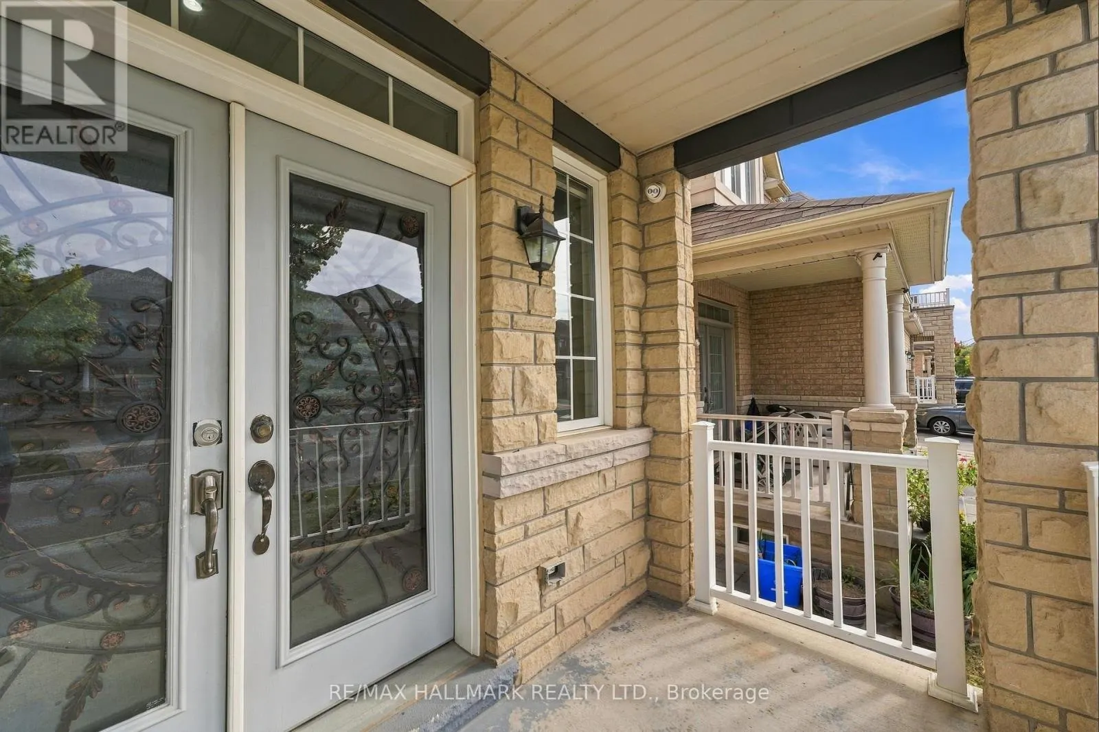 19 DURANGO DRIVE
