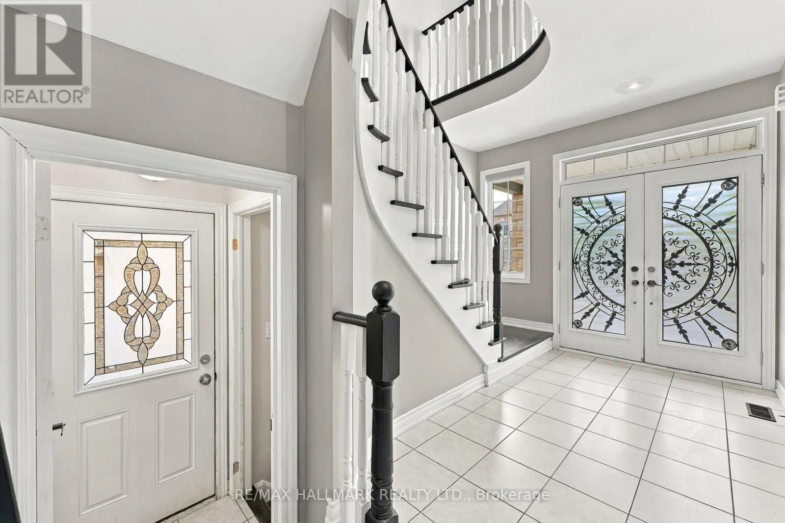 19 DURANGO DRIVE