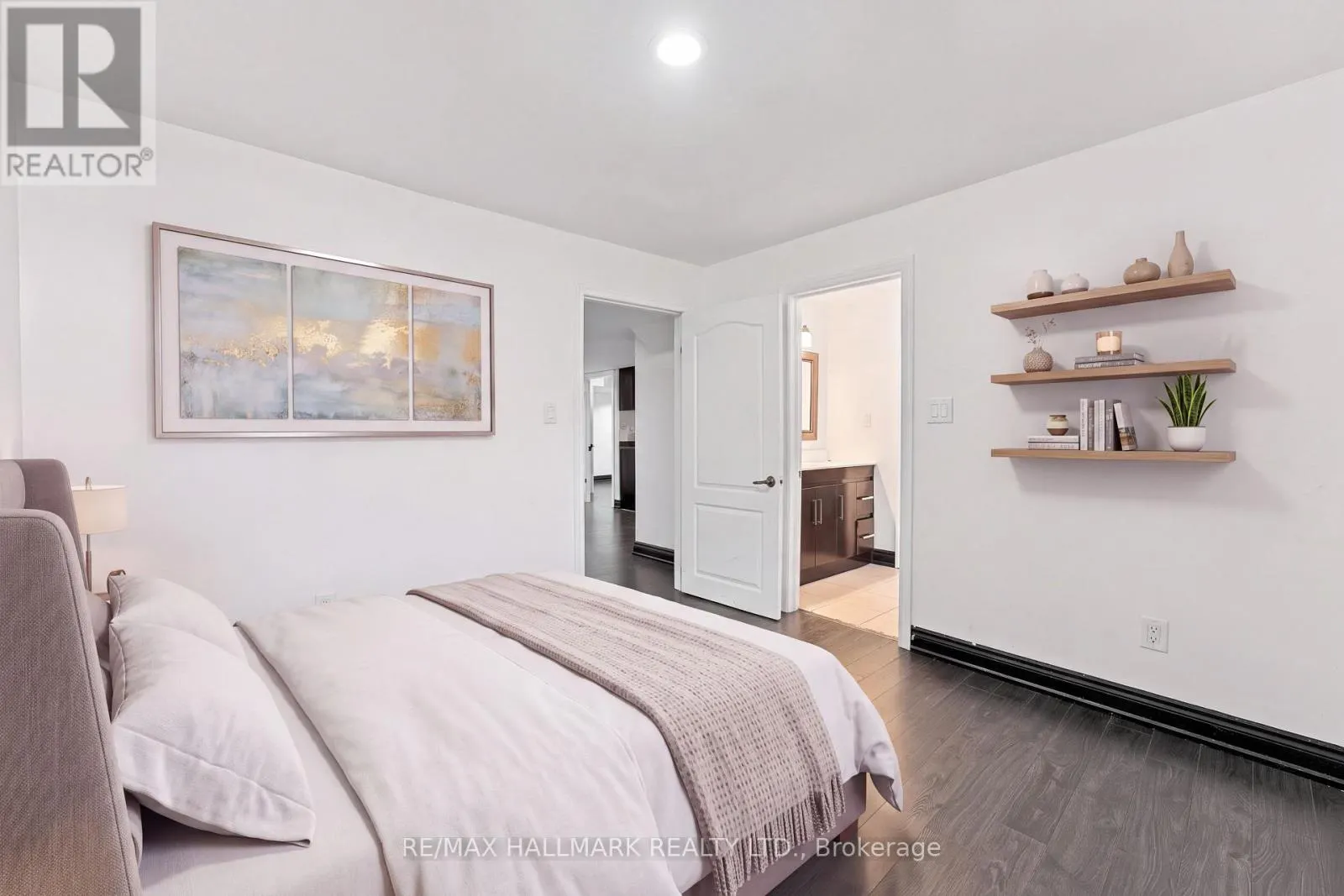 19 DURANGO DRIVE