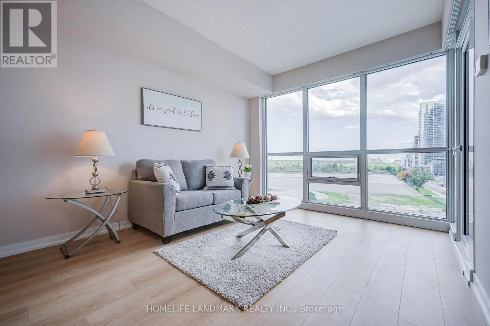 1008 - 2200 LAKESHORE BOULEVARD W