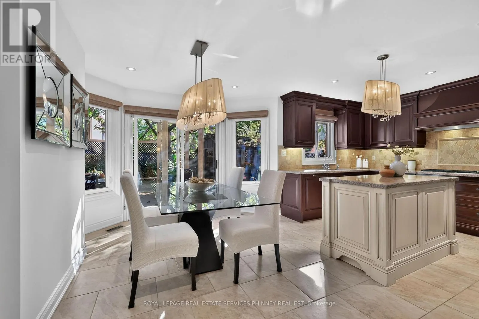 1572 FLAMBOROUGH CIRCLE