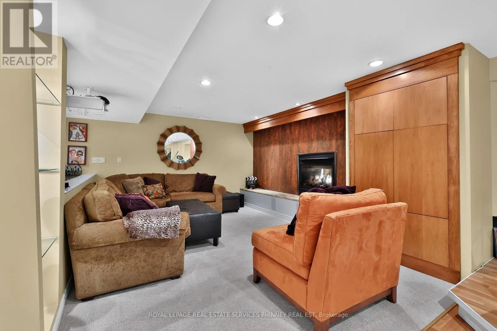 1572 FLAMBOROUGH CIRCLE