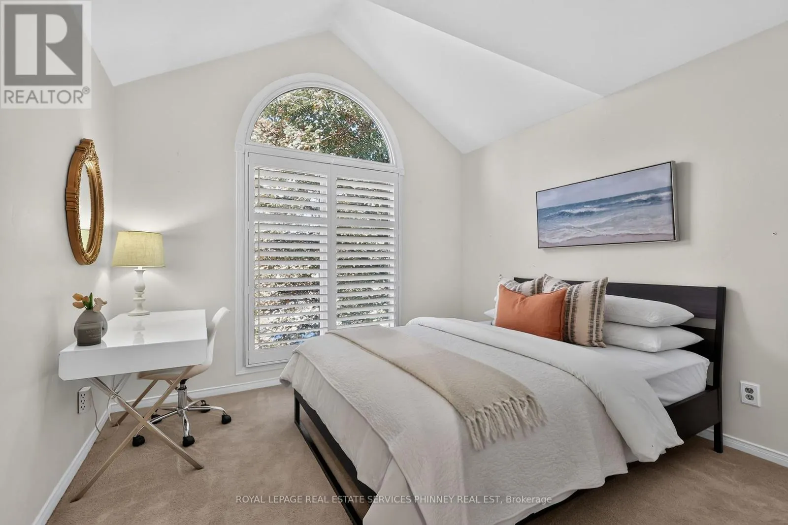 1572 FLAMBOROUGH CIRCLE
