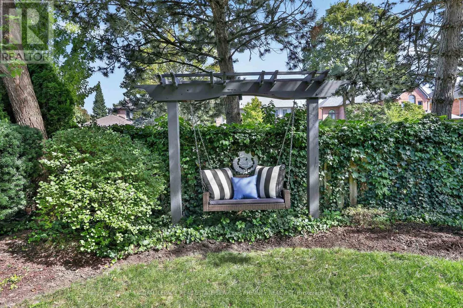 1572 FLAMBOROUGH CIRCLE