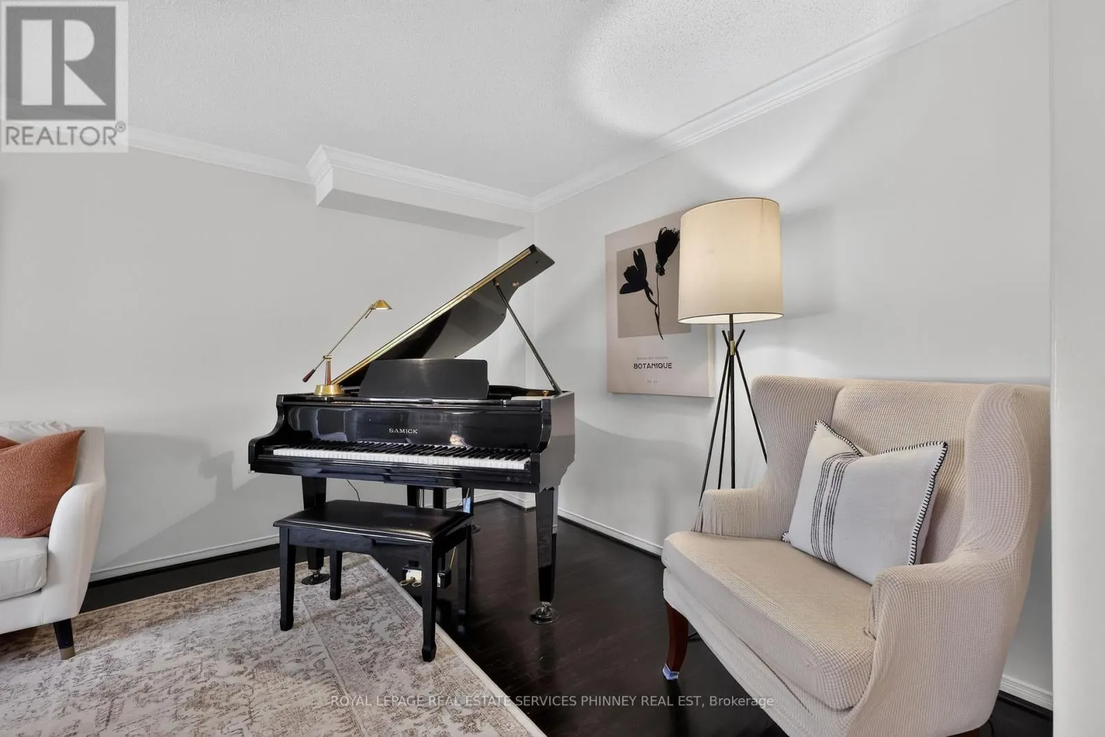 1572 FLAMBOROUGH CIRCLE