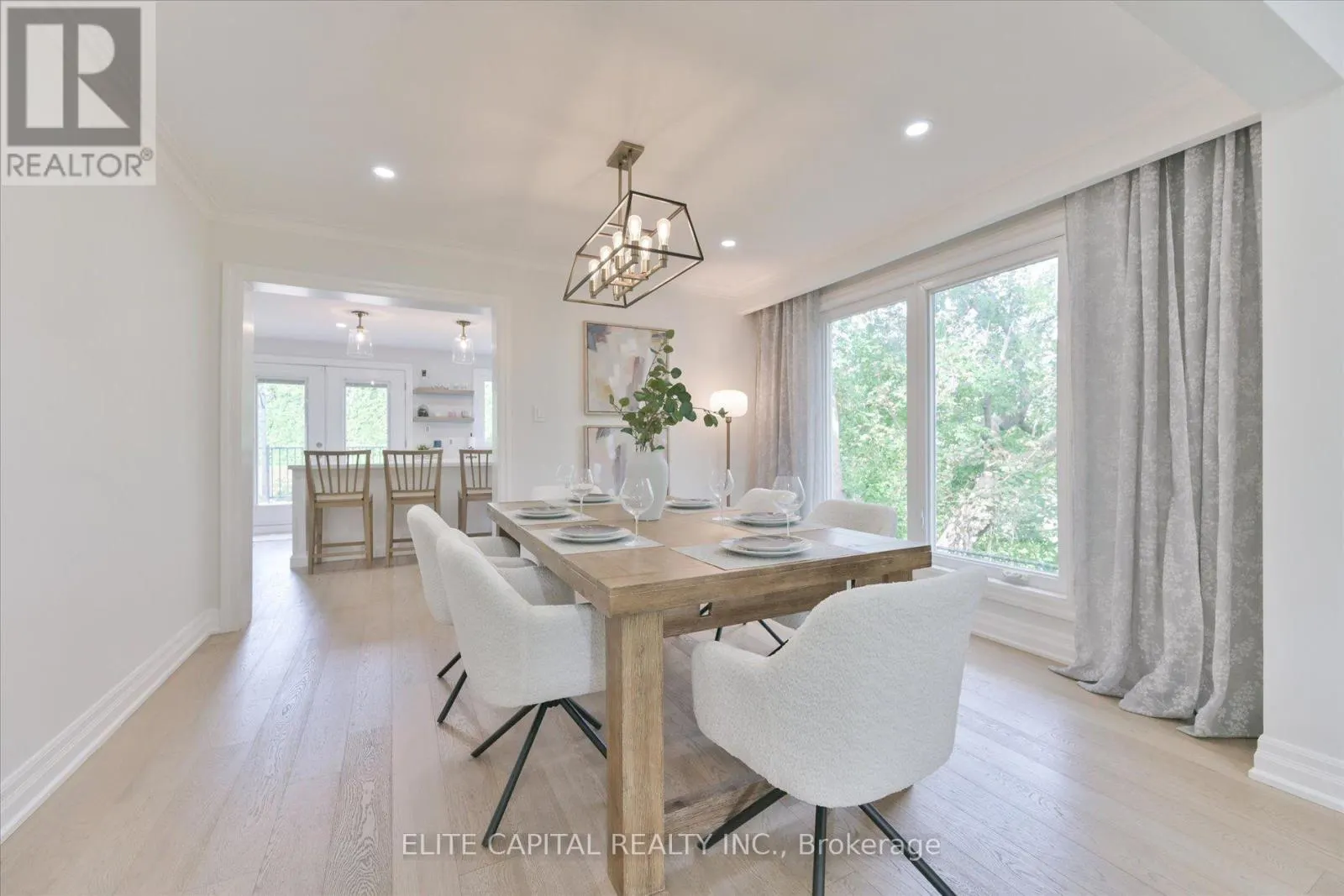 20 RAYMORE DRIVE