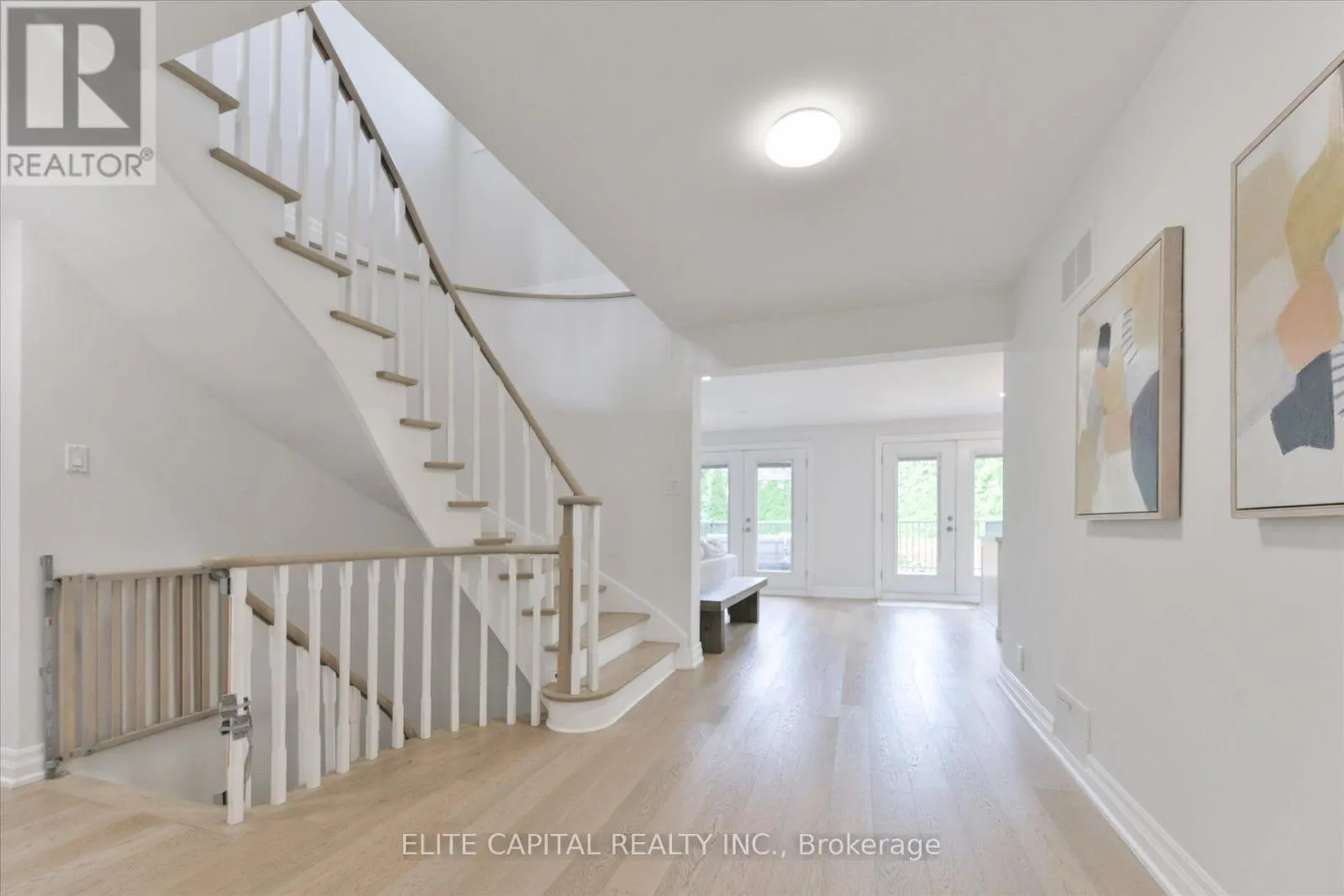 20 RAYMORE DRIVE