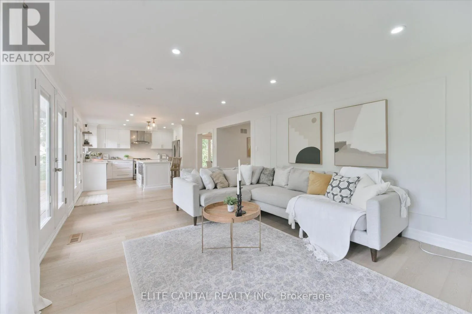 20 RAYMORE DRIVE