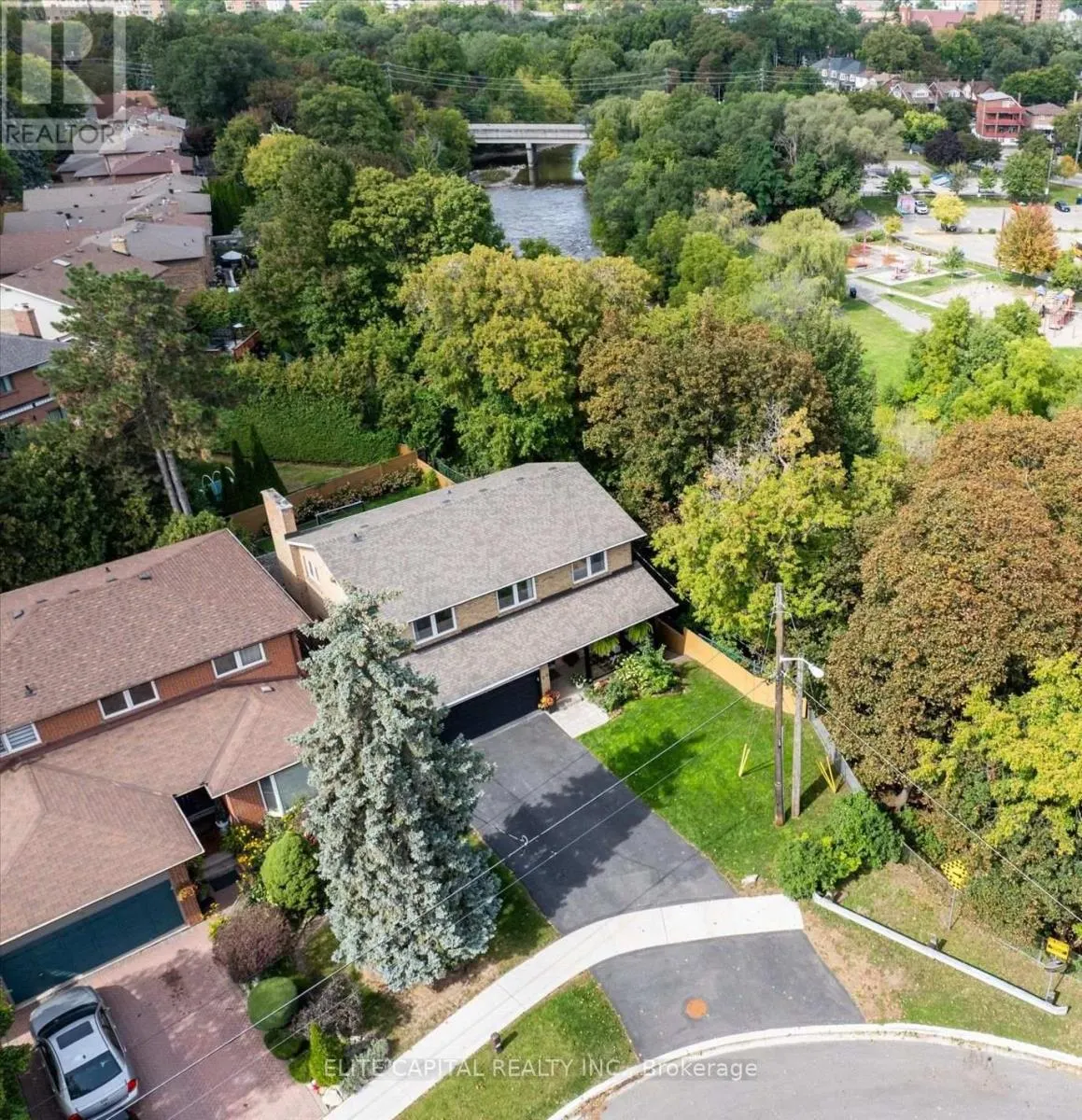20 RAYMORE DRIVE