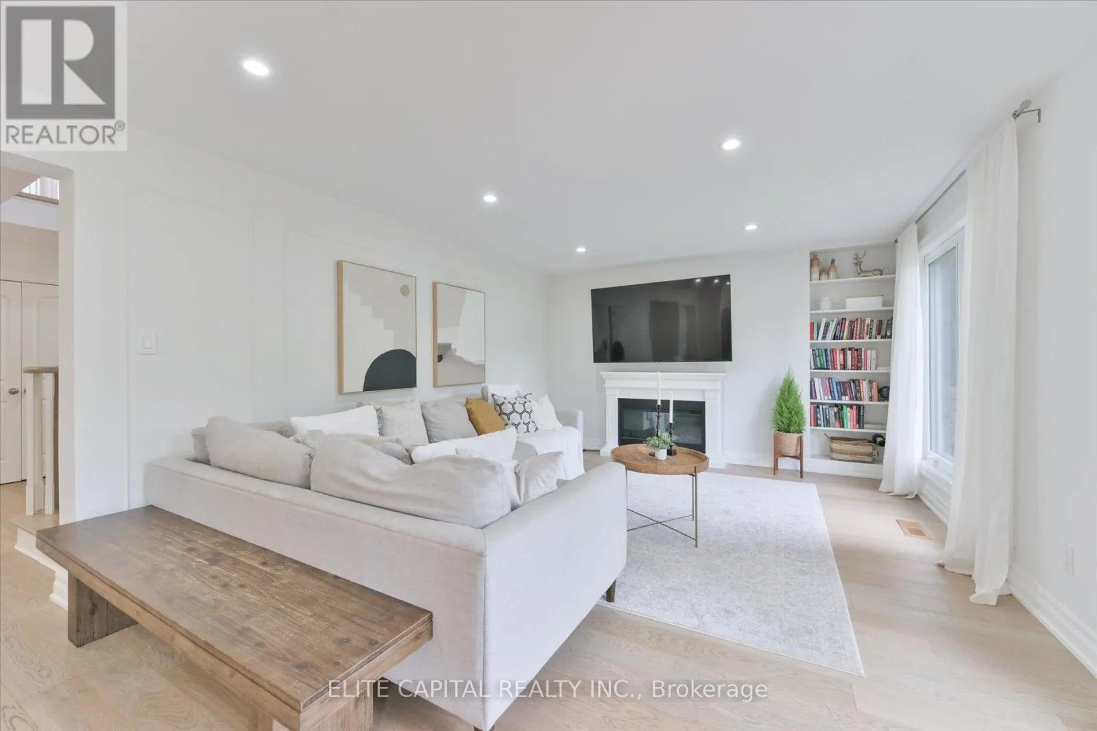 20 RAYMORE DRIVE
