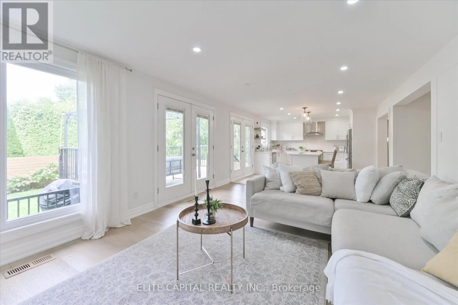 20 RAYMORE DRIVE