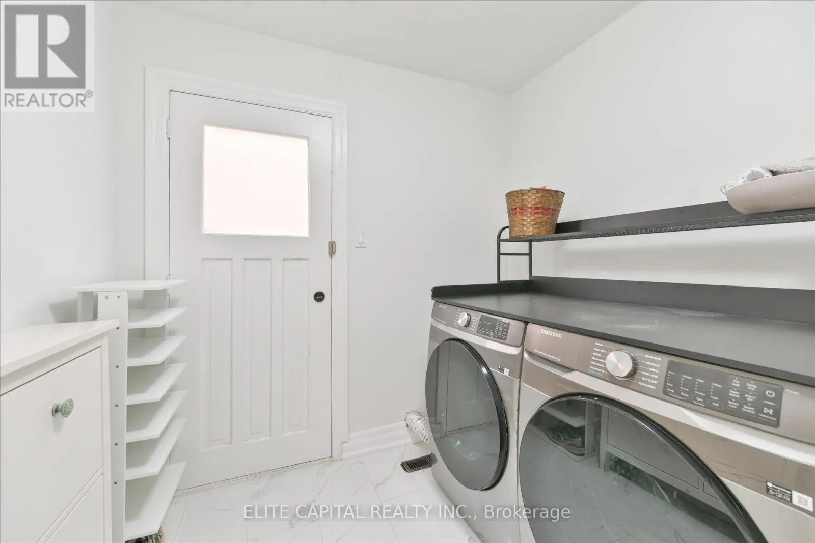 20 RAYMORE DRIVE