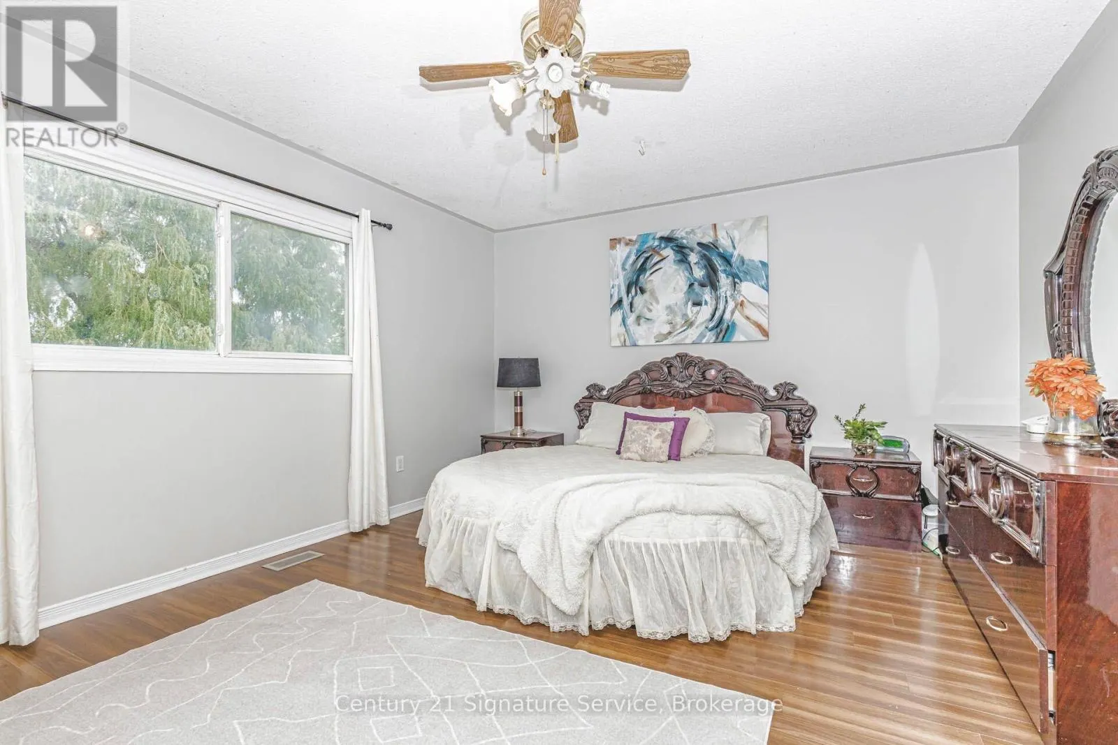 22 MERGANSER CRESCENT