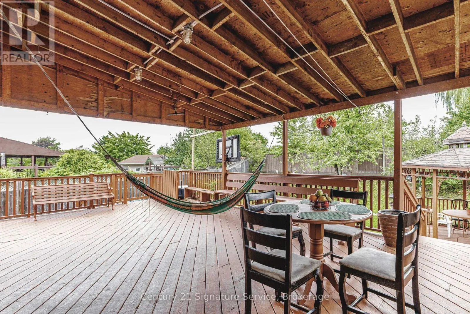 22 MERGANSER CRESCENT