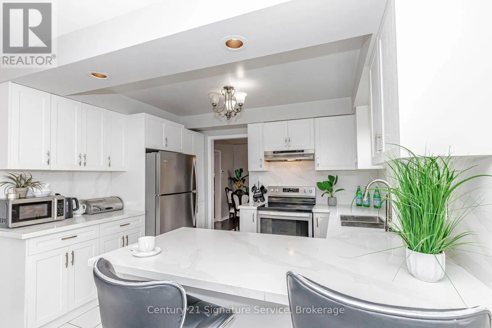 22 MERGANSER CRESCENT