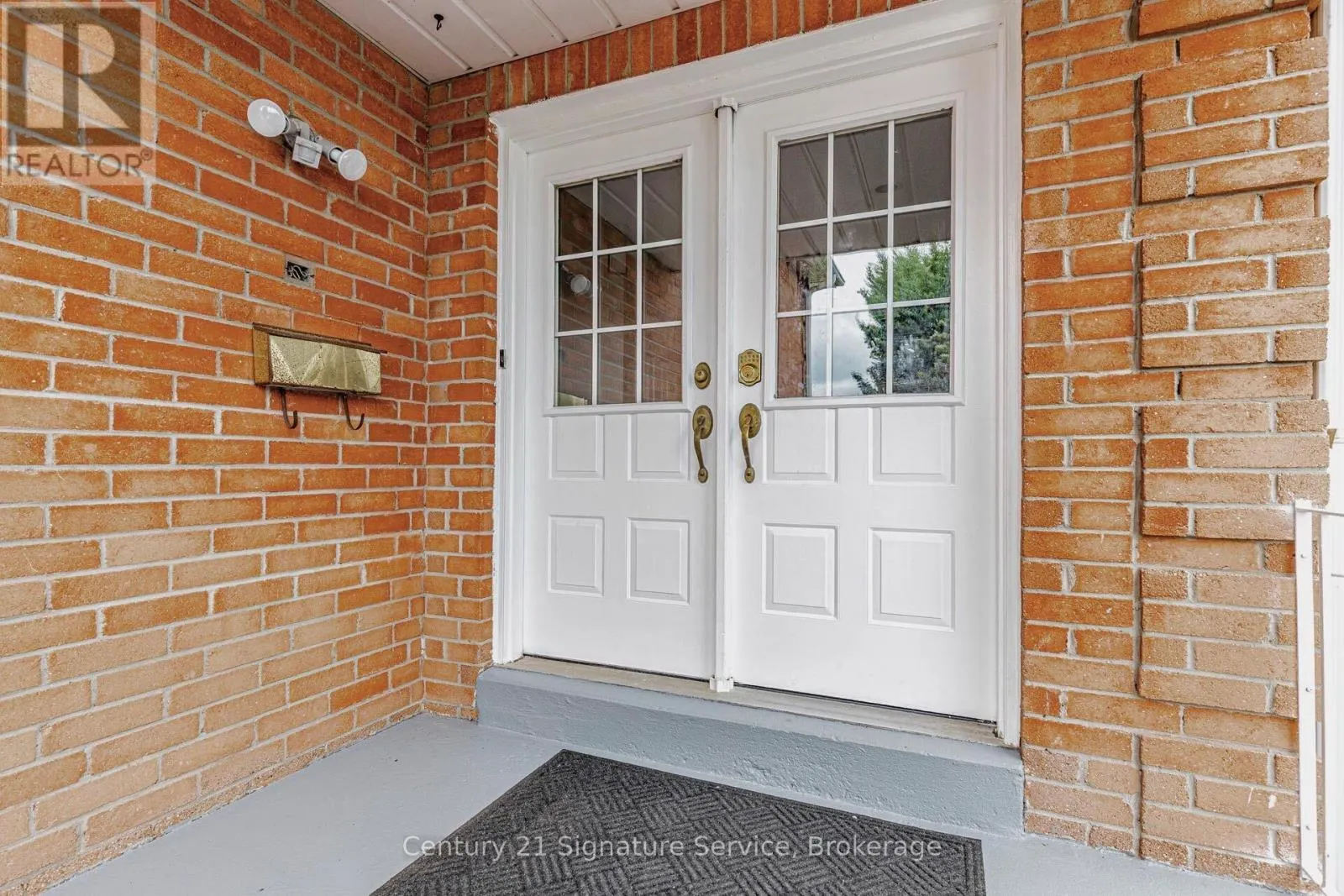 22 MERGANSER CRESCENT