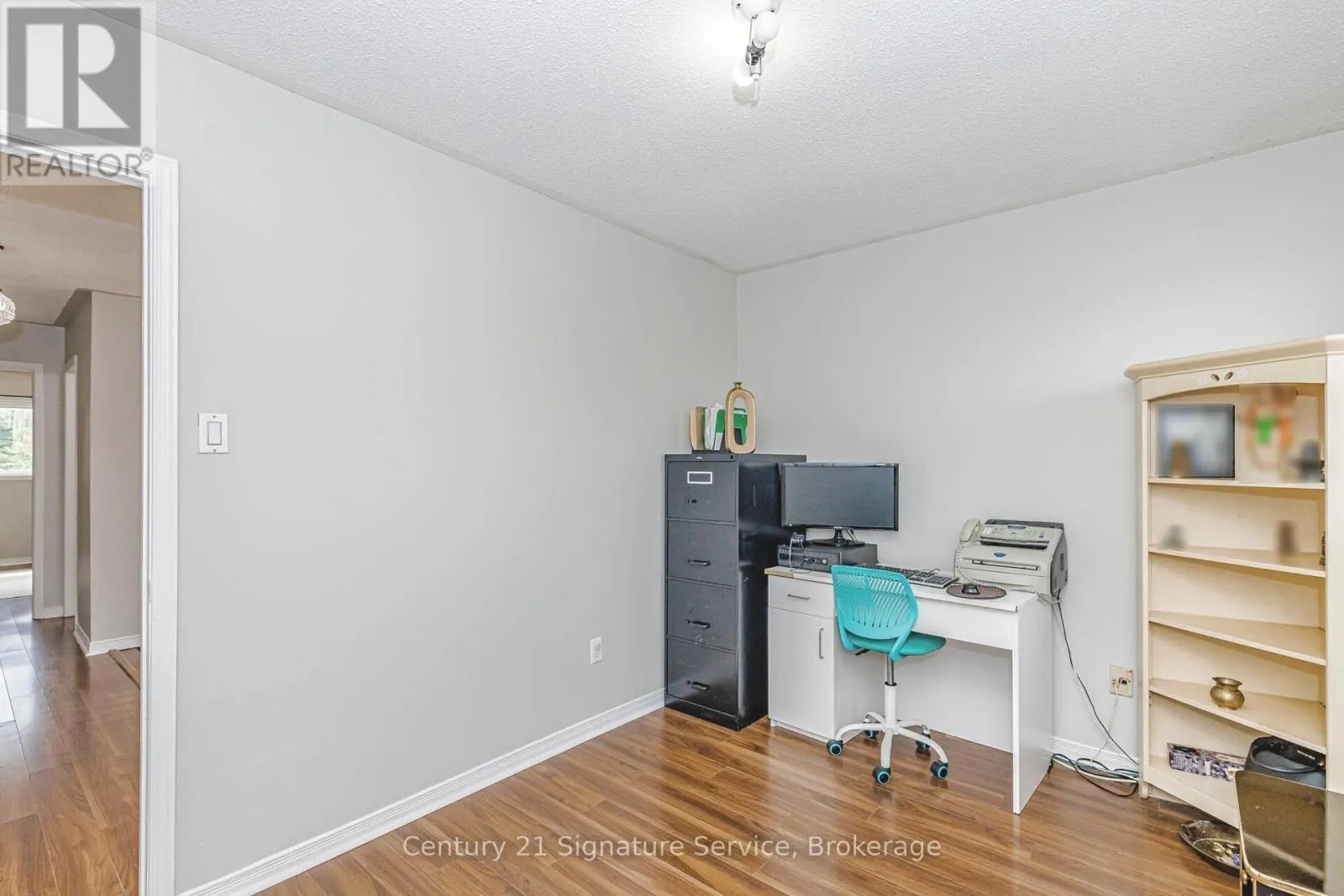22 MERGANSER CRESCENT