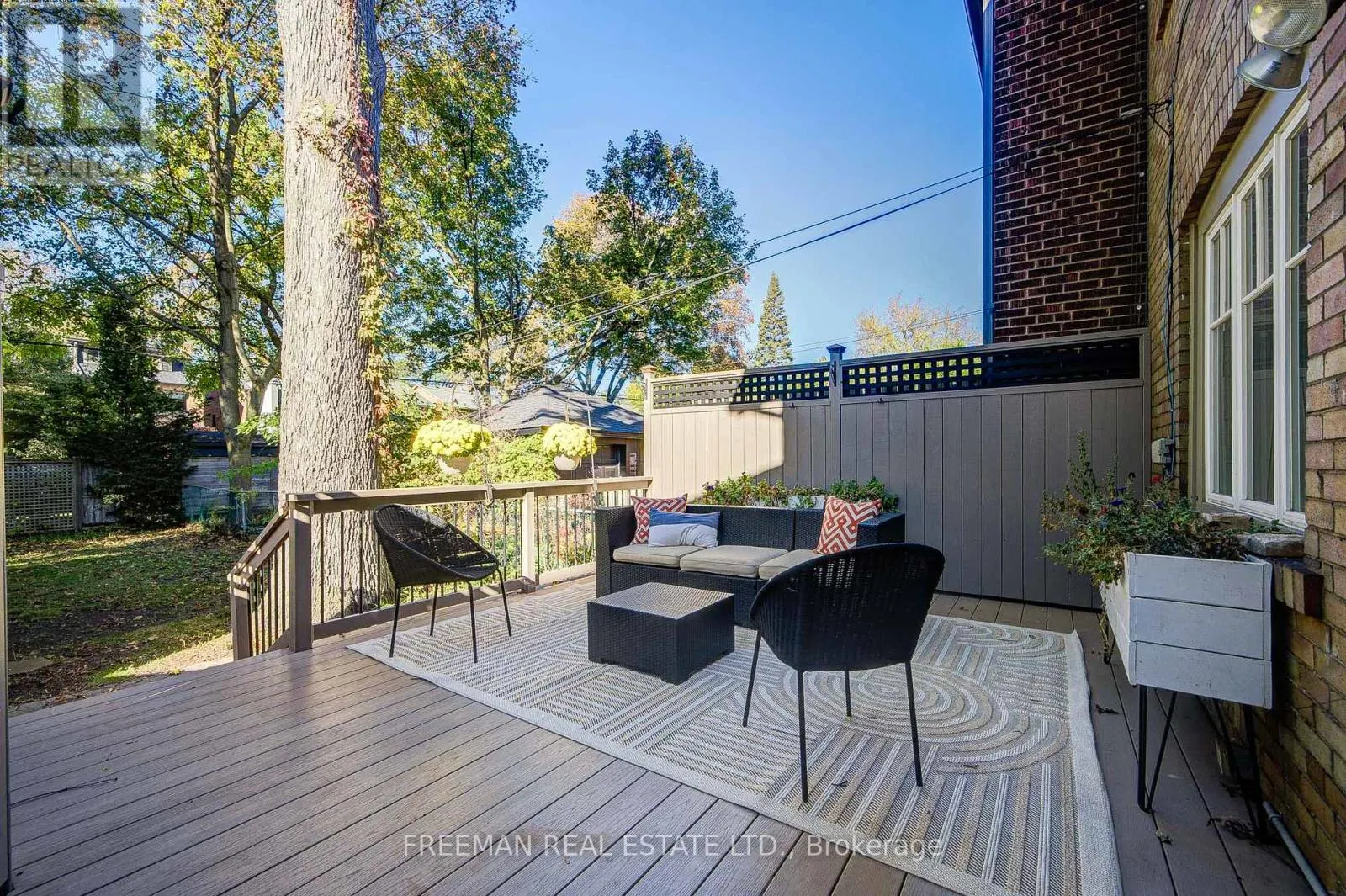 378 DURIE STREET