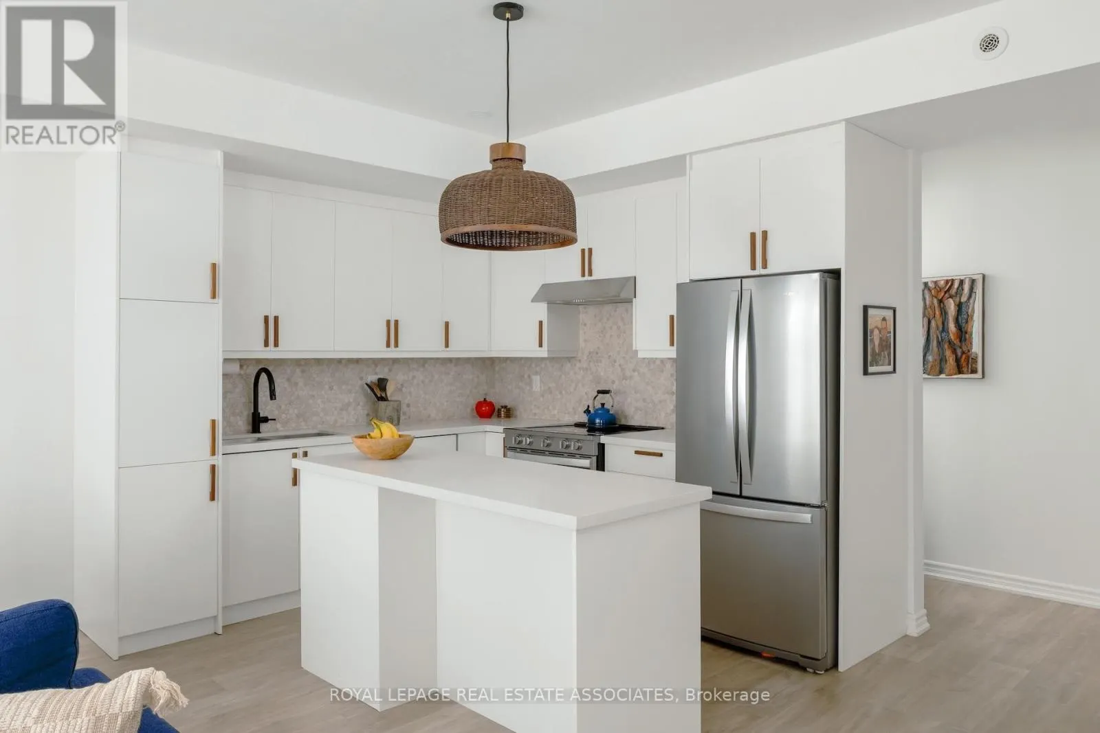 3 - 115 LONG BRANCH AVENUE