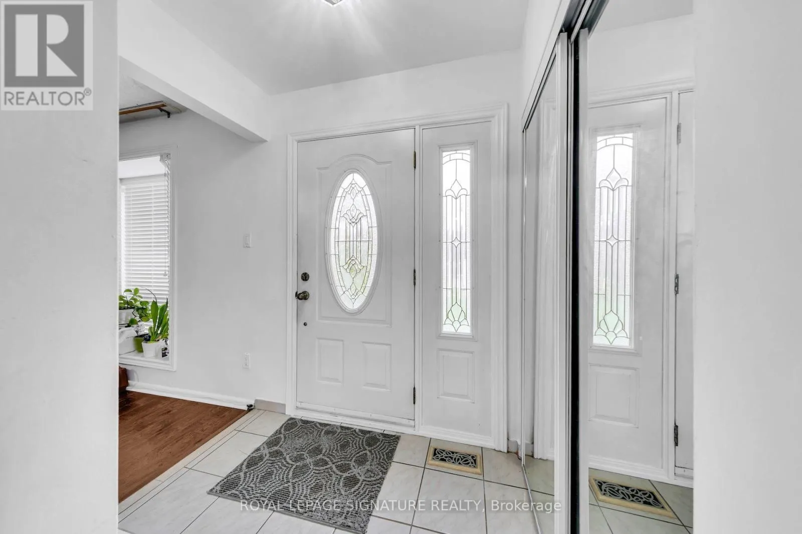 42 LIGHTWOOD DRIVE