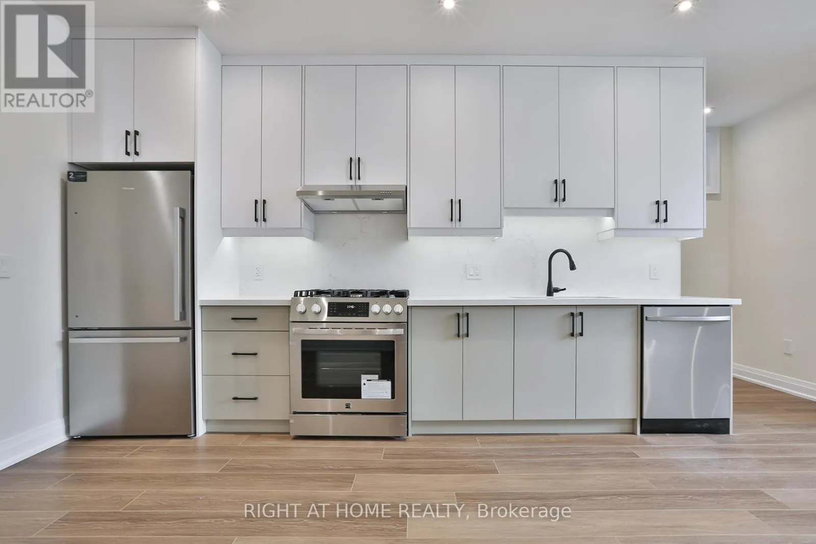 2 - 39 FIFTEENTH STREET