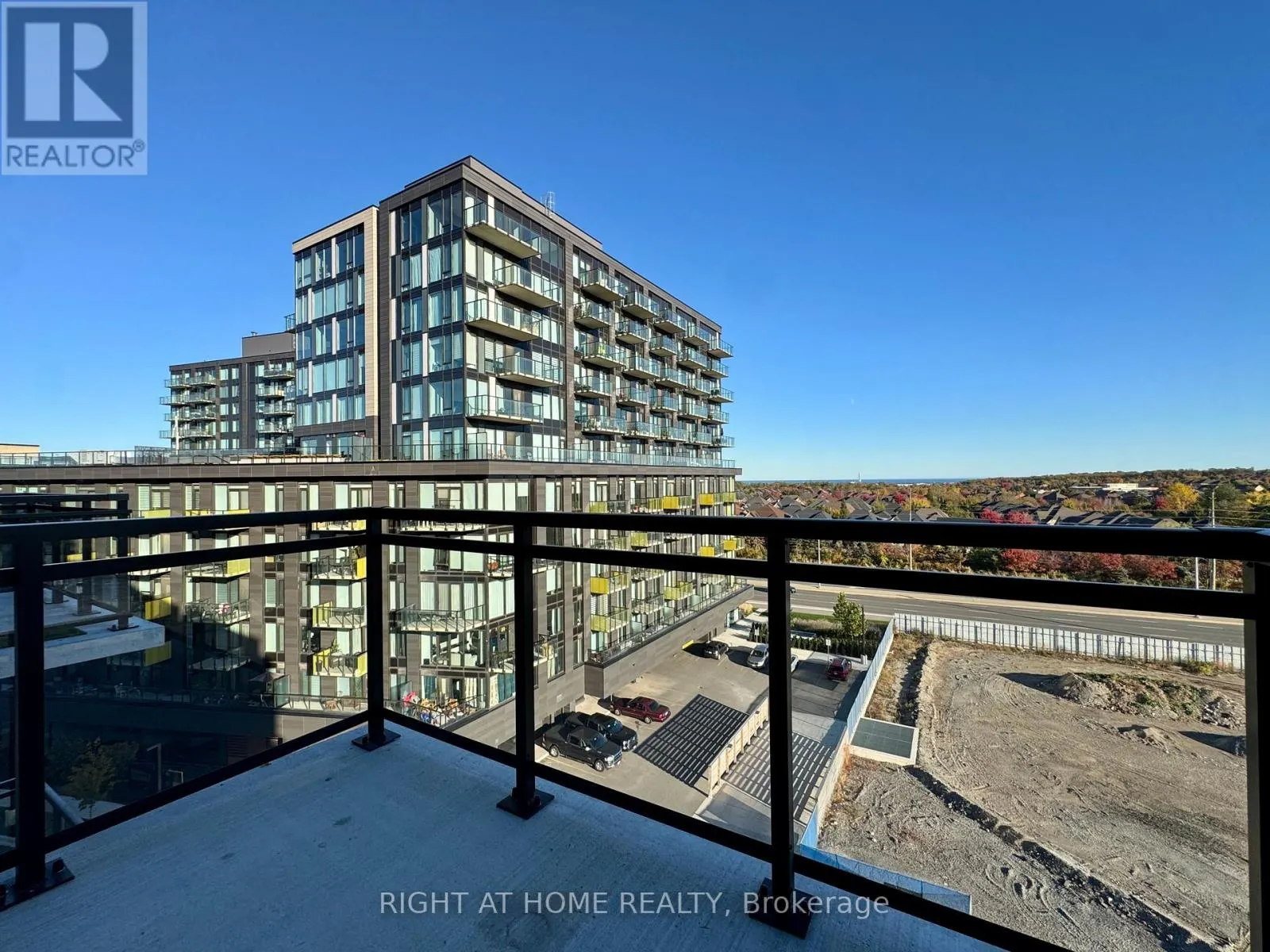 718 - 3008 WILLIAM CUTMORE BOULEVARD