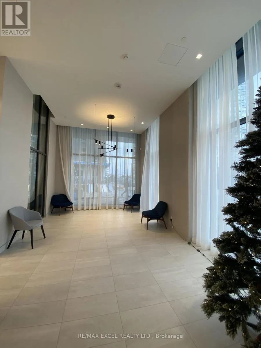 2201 - 30 SAMUEL WOOD WAY