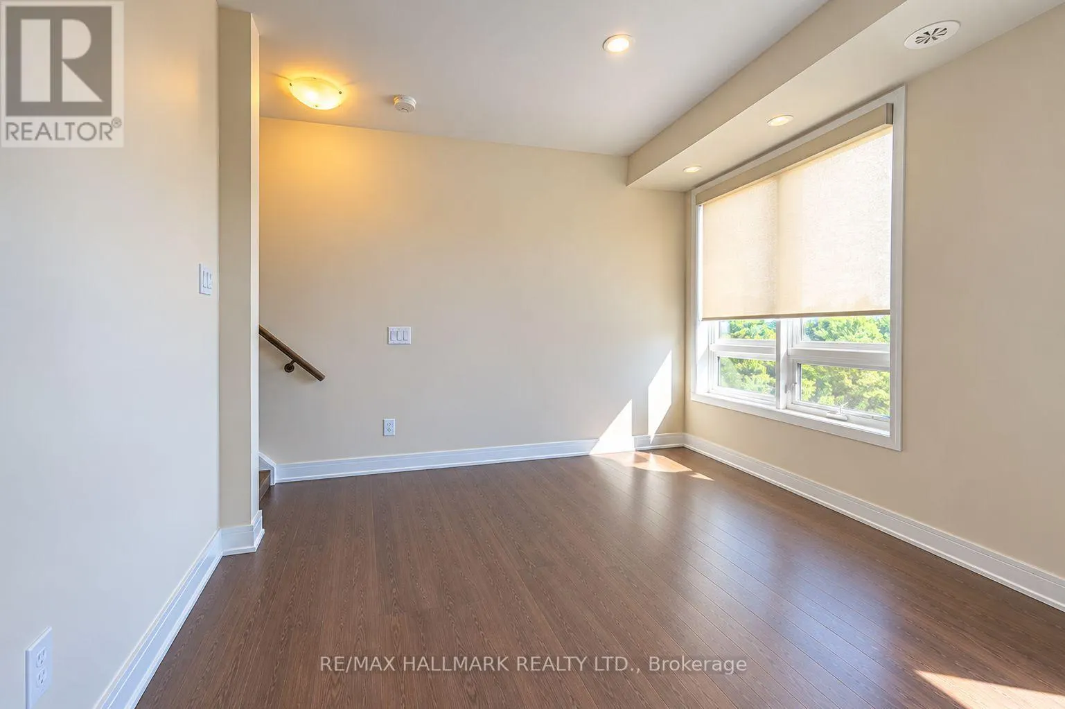 315 D - 1100 BRIAR HILL AVENUE