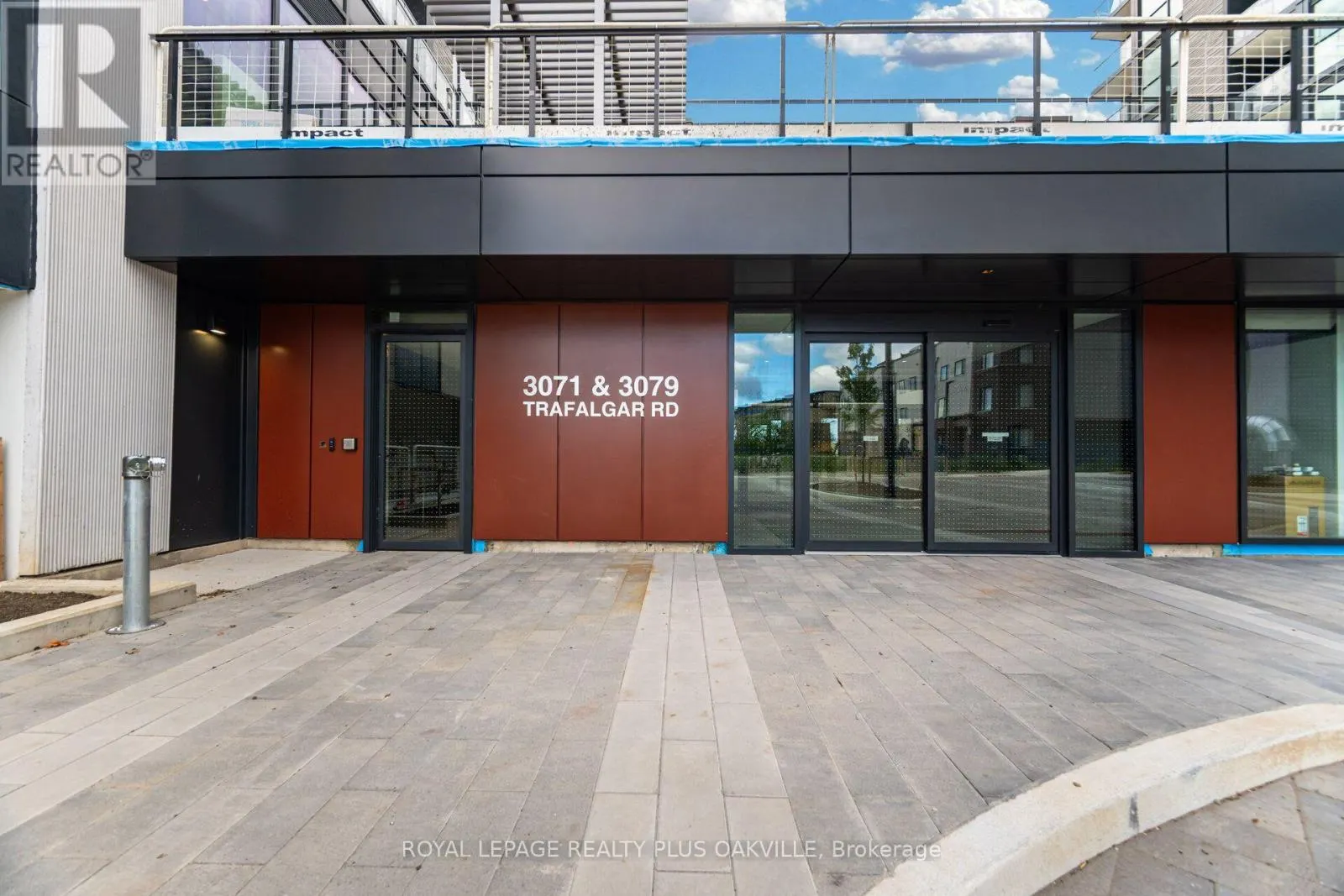 1509 - 3079 TRAFALGAR ROAD