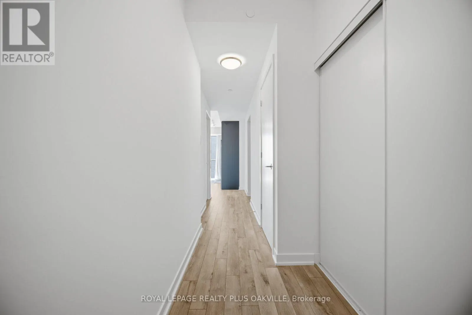 1509 - 3079 TRAFALGAR ROAD