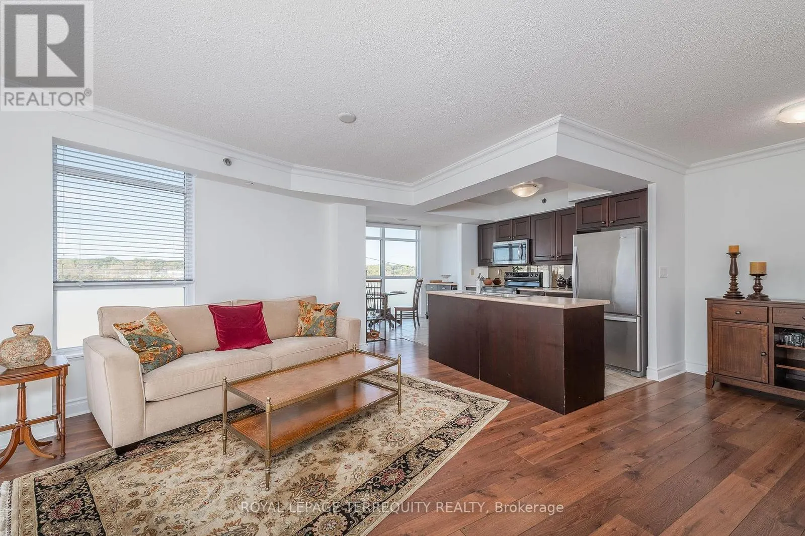 506 - 3 MARINE PARADE DRIVE