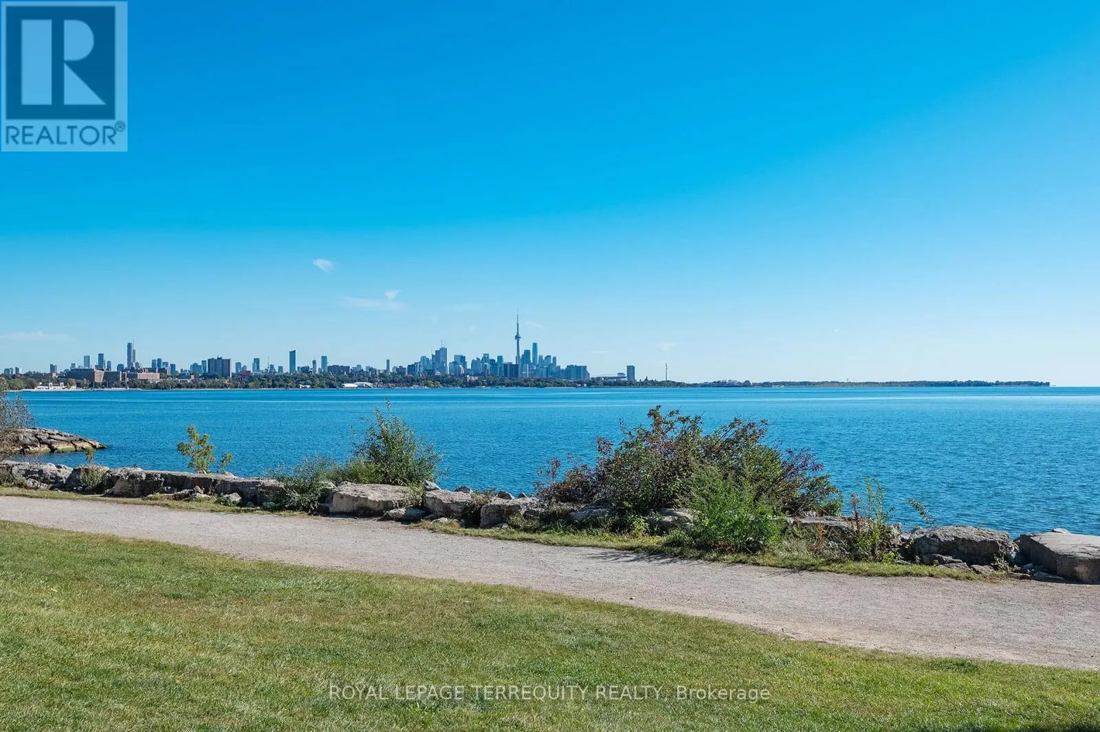 506 - 3 MARINE PARADE DRIVE