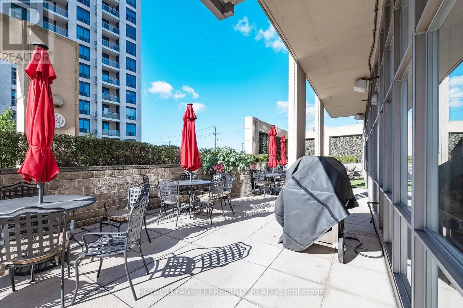 506 - 3 MARINE PARADE DRIVE