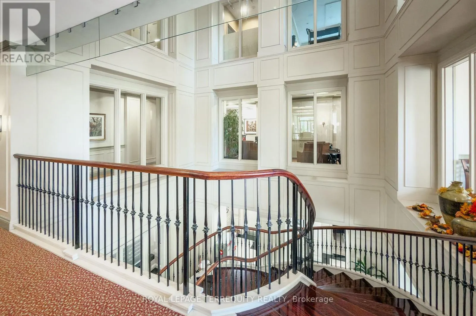 506 - 3 MARINE PARADE DRIVE