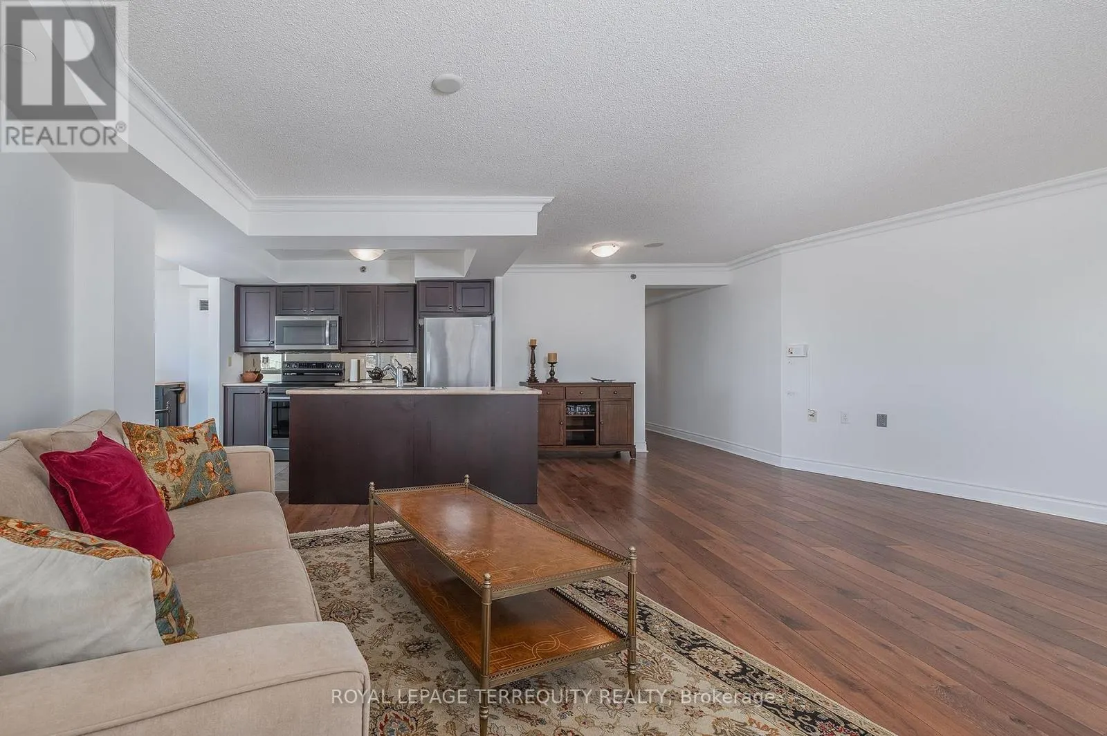 506 - 3 MARINE PARADE DRIVE