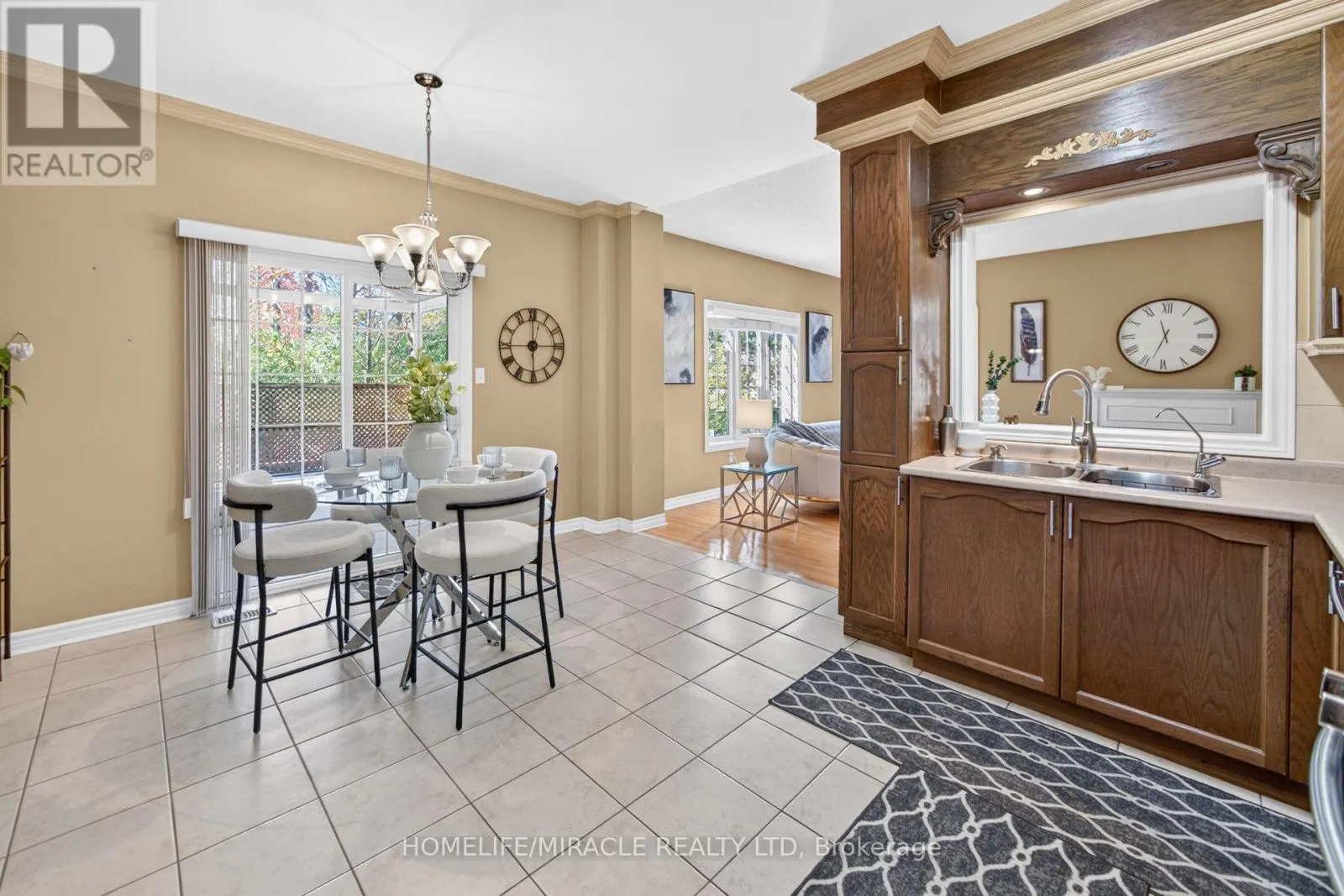 58 SIR JACOBS CRESCENT