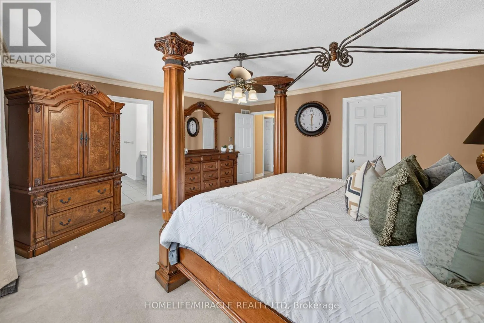 58 SIR JACOBS CRESCENT