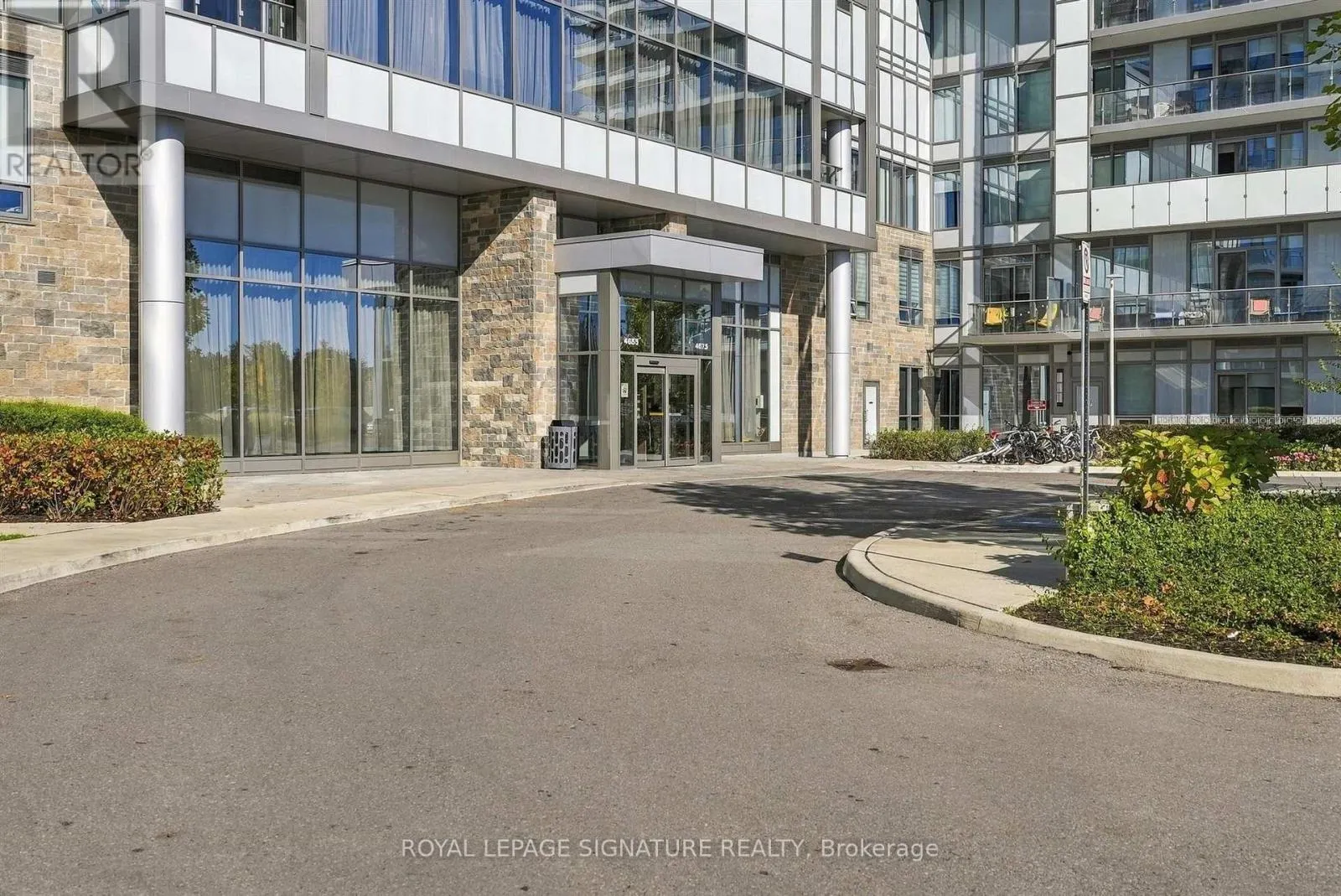 B101 - 4655 METCALFE AVENUE