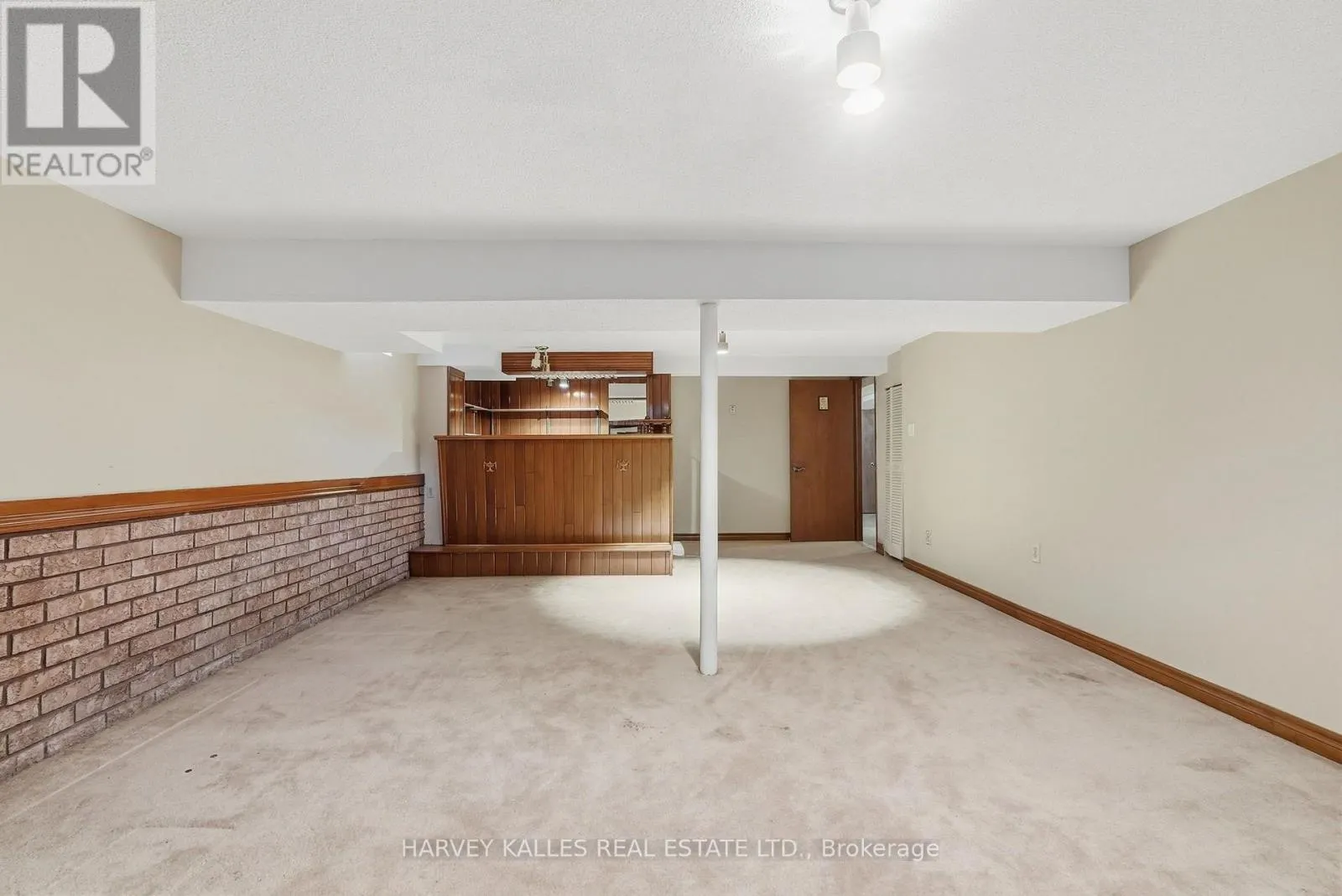 4222 ANGELONI DRIVE