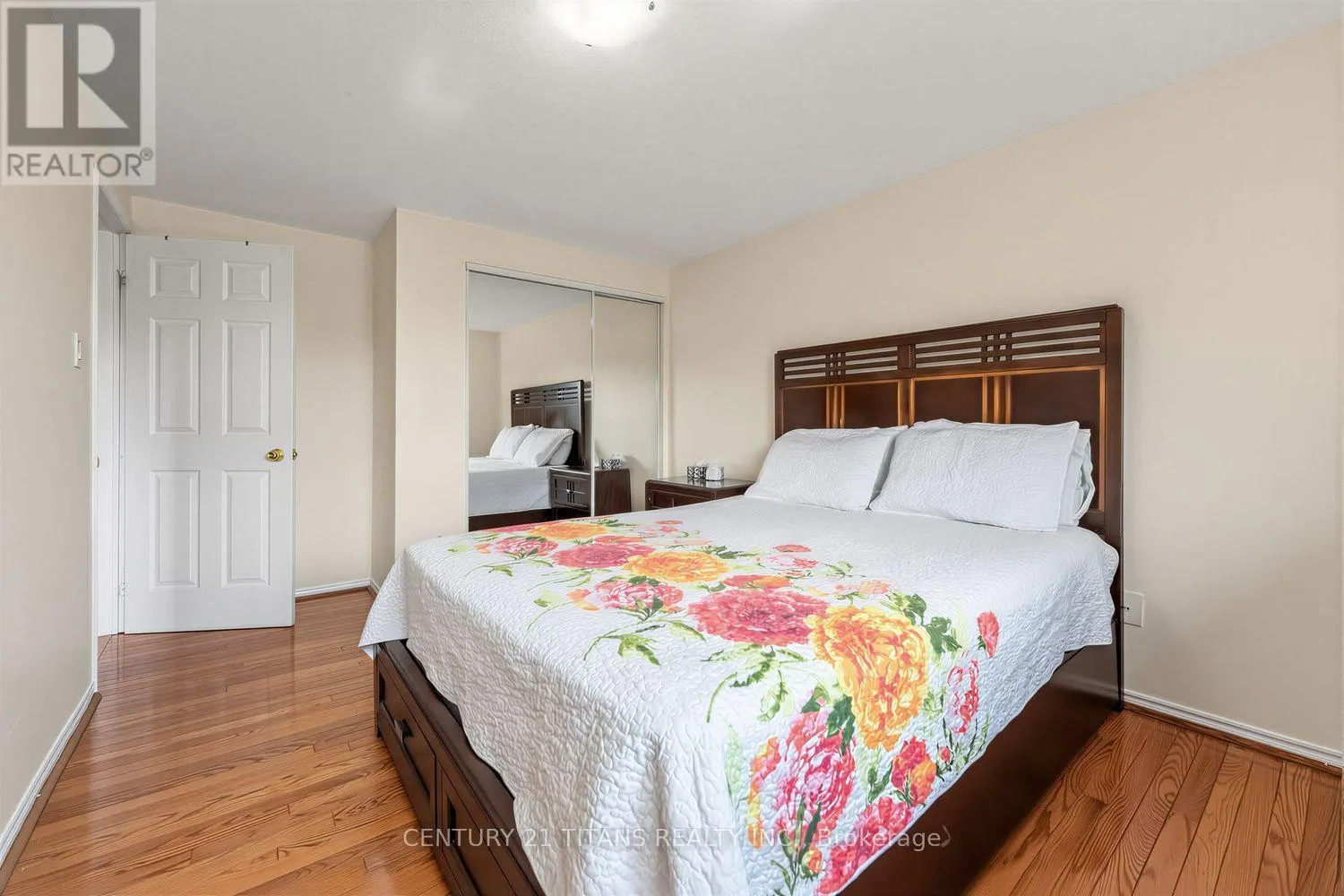 3489 BEAU RIVAGE CRESCENT
