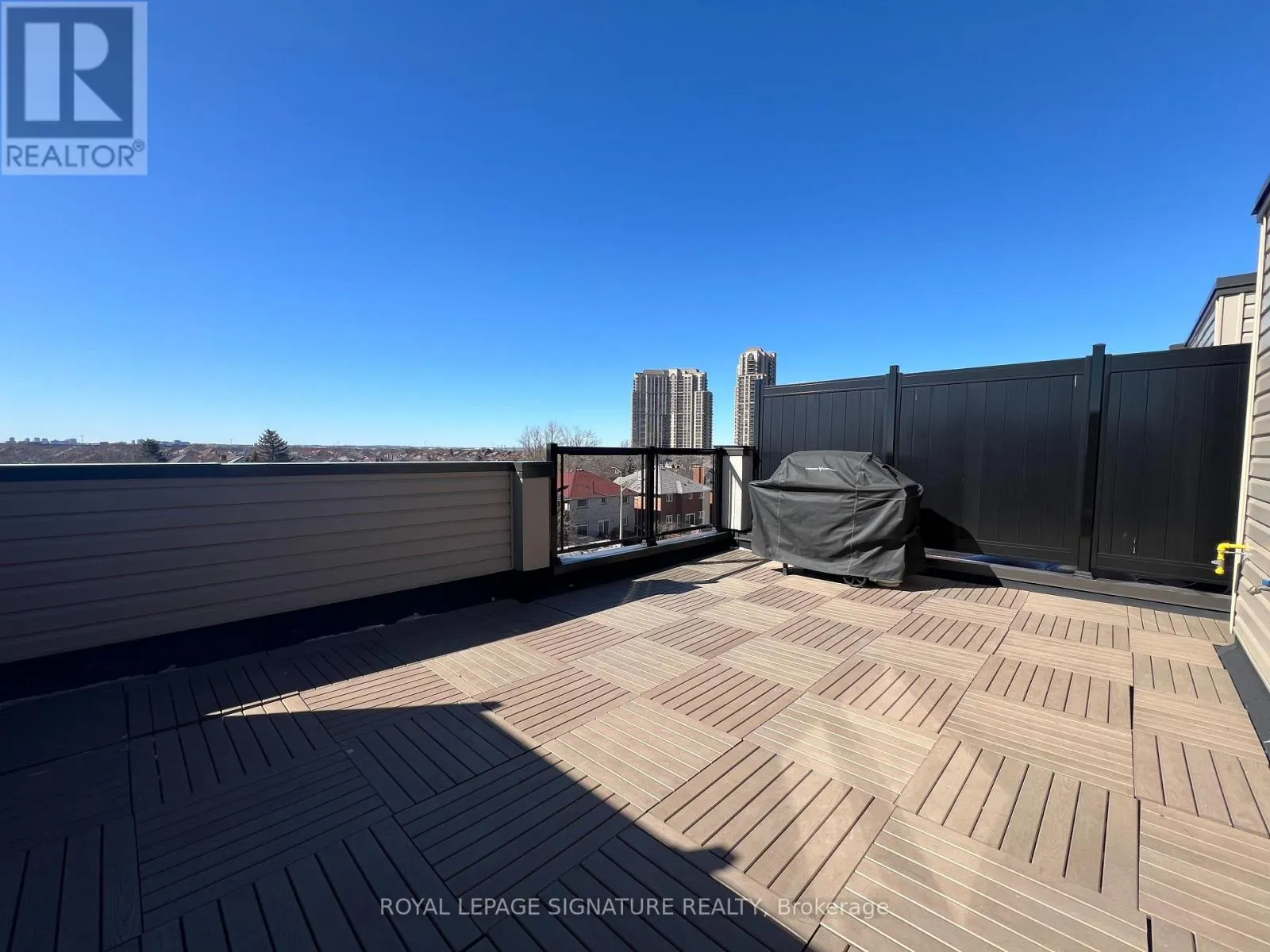 4 - 24 HUMBERWOOD BOULEVARD