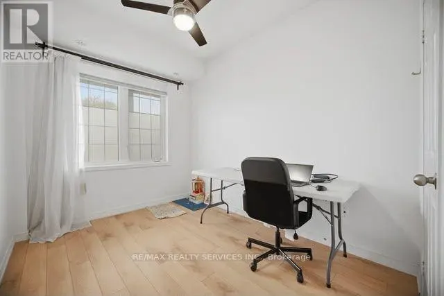 20 - 180 HOWDEN BOULEVARD
