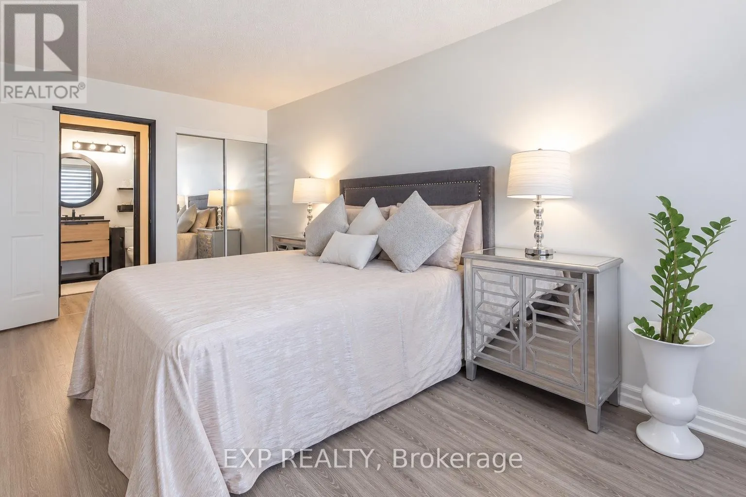 1407 - 3 HICKORY TREE ROAD