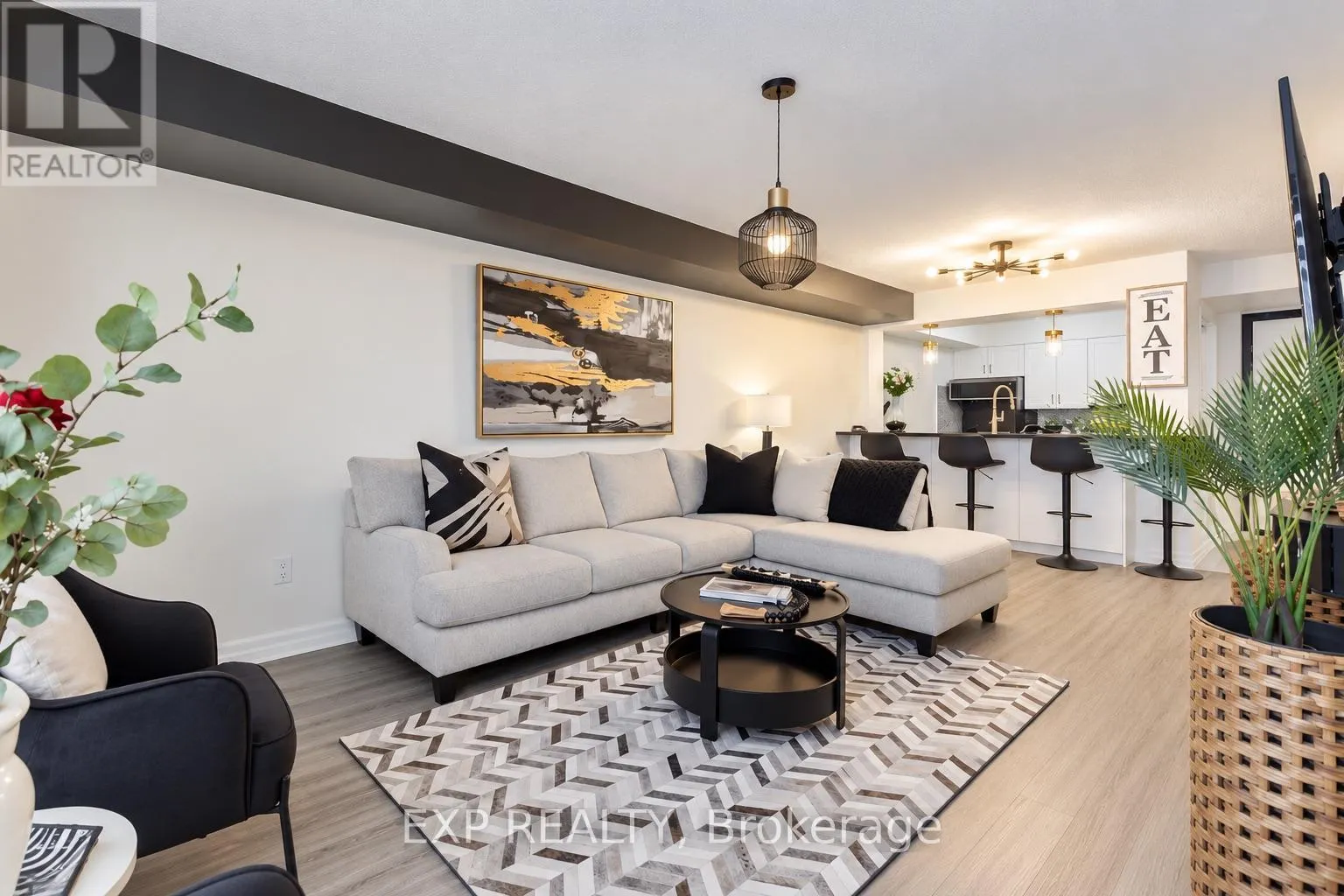 1407 - 3 HICKORY TREE ROAD