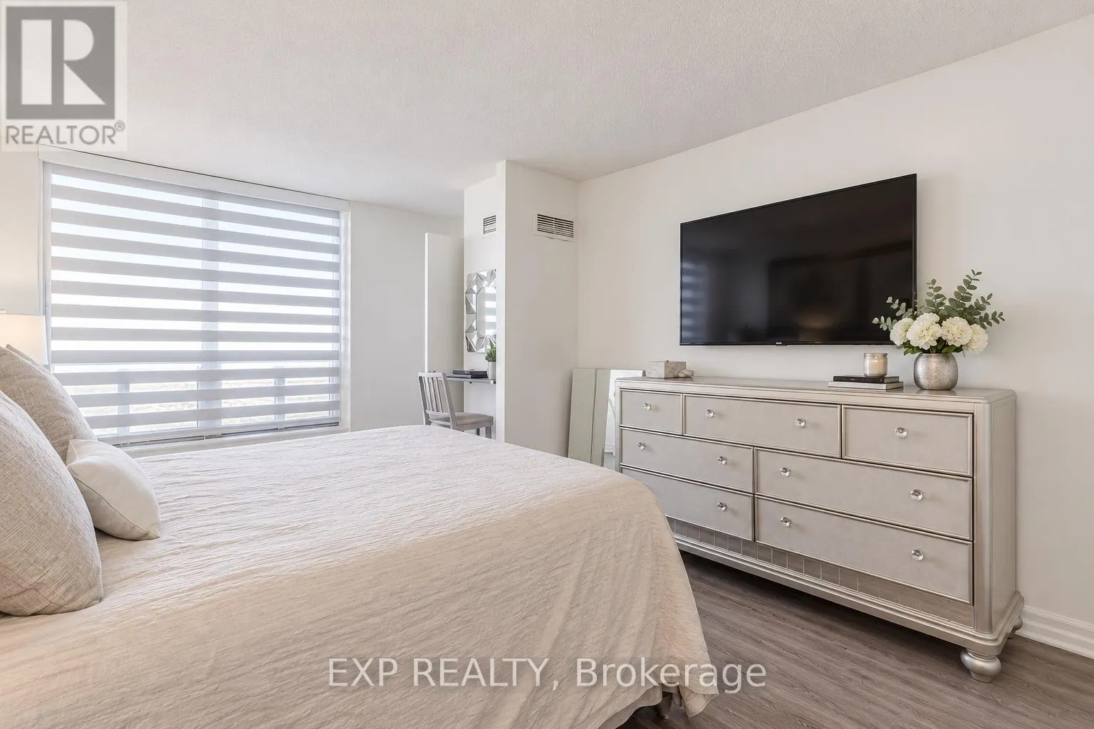 1407 - 3 HICKORY TREE ROAD