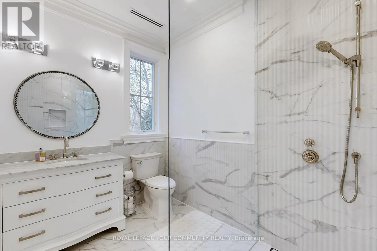 1427 LAKESHORE ROAD W