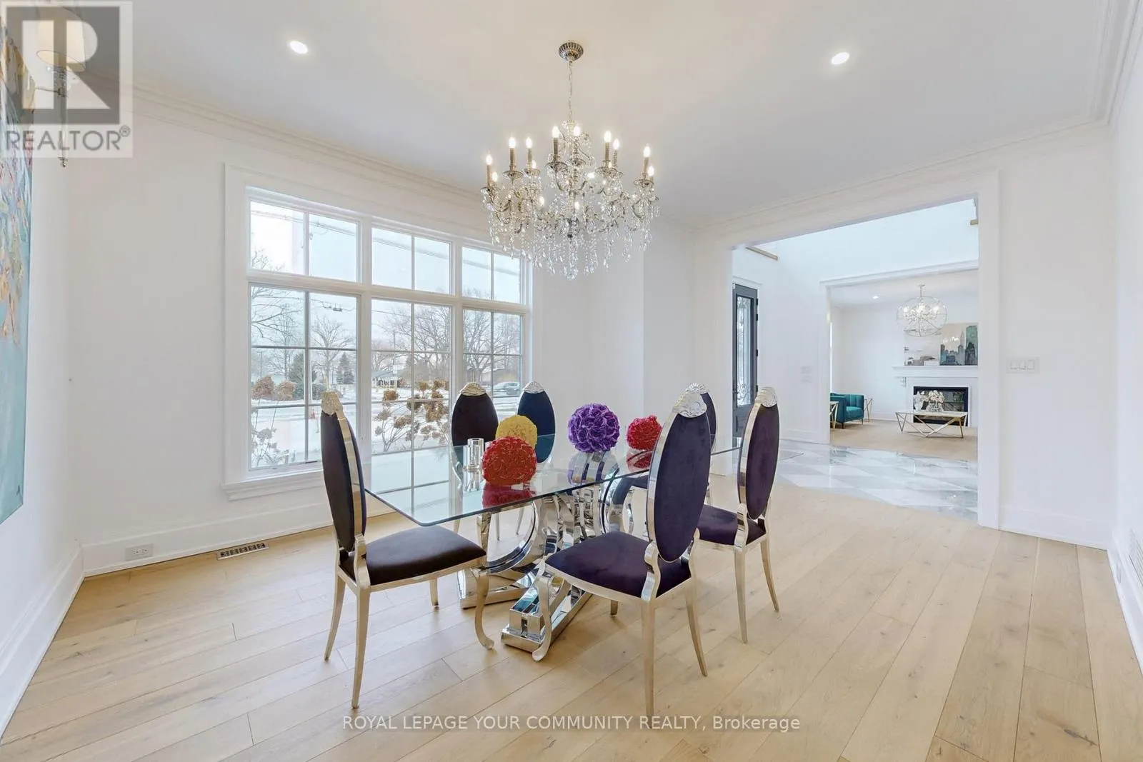 1427 LAKESHORE ROAD W
