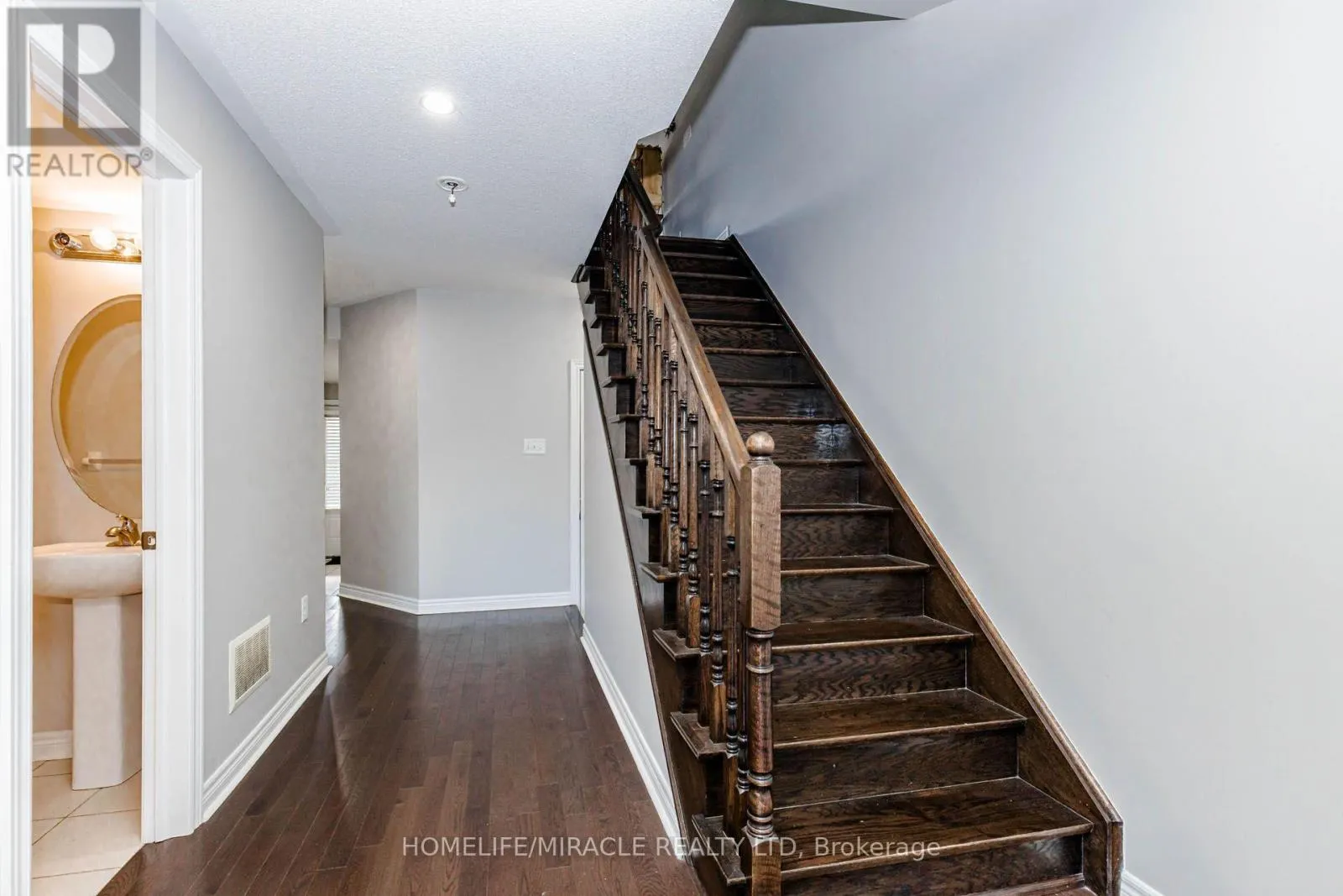 45 PADBURY TRAIL
